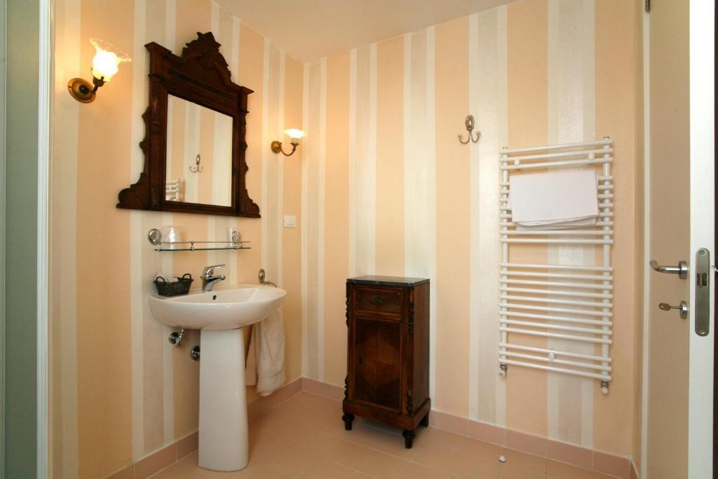 Villa Amelia Rooms Marina di Pietrasanta Kamer foto